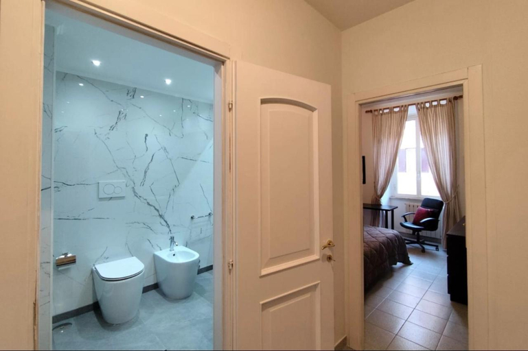 Bathroom 4, Vatican Apartment-Stay inn rome experien, Roma