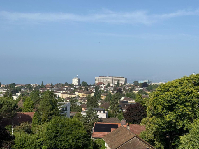 Others 4, Villa Laura, Lausanne
