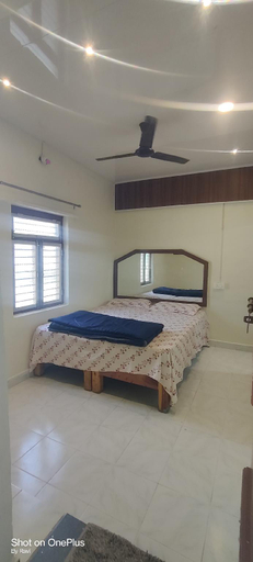 Bedroom 4, ARCHANA GUEST HOUSE RIVER VIEW , Bellary