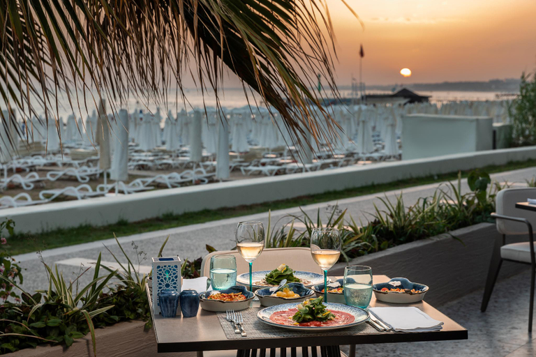 Restaurant 3, Paloma Perissia, Jizeh