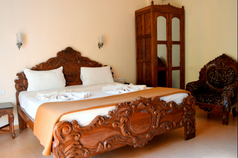 Bedroom 3, Villa Theresa Beach Resort, North Goa