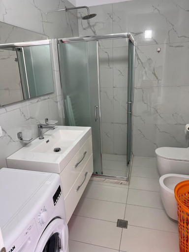 Bathroom, Emi Apartment Lungomare Vlore, Vlorës