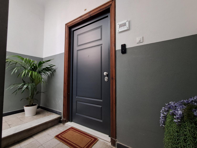 Others 2, Frem lord 5 terre, La Spezia