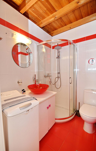 Bathroom 2, Kalamata Suites by "elite", Peloponnese