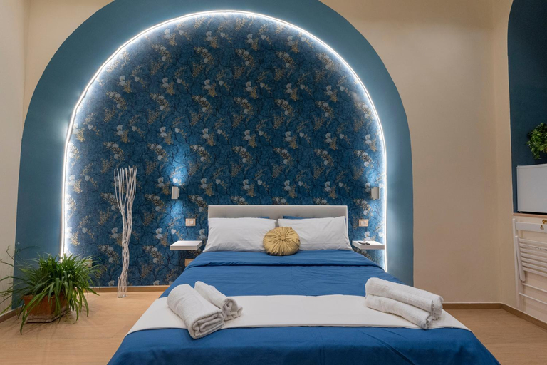 Bedroom 4, Colosseo Romantic Suite, Rome