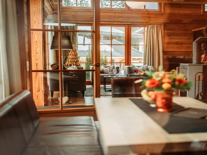 Food & Drinks, Chalet in Leutasch near Kreithlift Ski Resort, Innsbruck Land