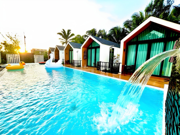 Sport & Beauty 3, Plern-ura Poolvilla Cafe, Pathiu