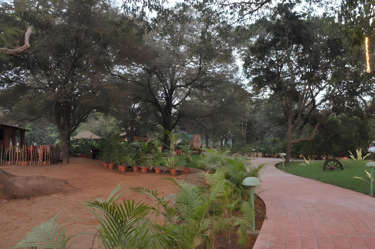 Others 3, Sai Palace Hotel and Gardens mira road, Thane