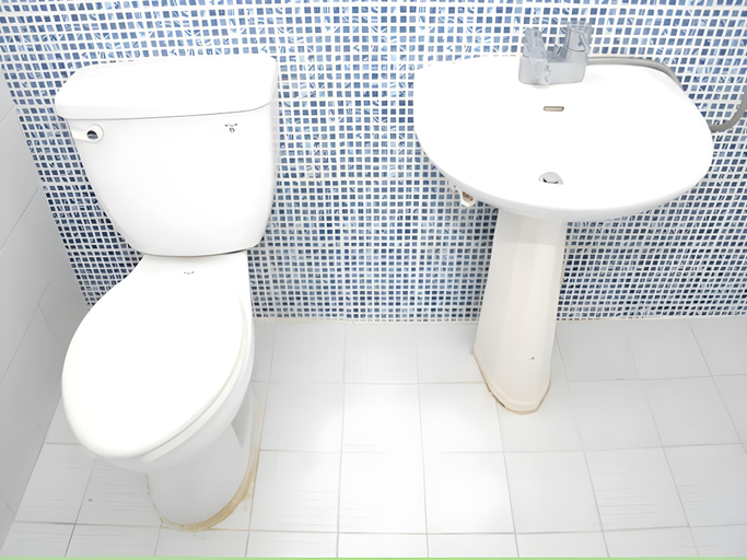 Bathroom, Goodstay At Sobaeksan Pension, Danyang