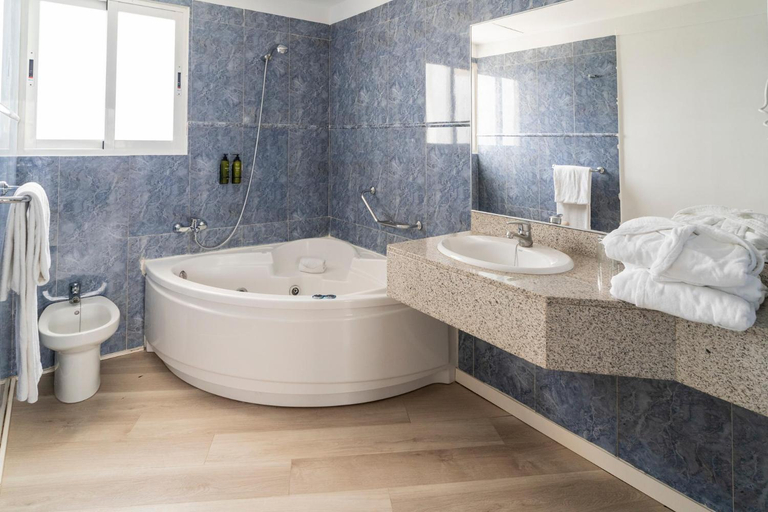 Bathroom 4, Hotel Amic Horizonte, Baleares