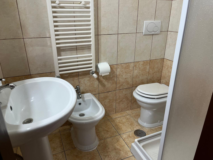 Bathroom, B&B De Angelis, Rome