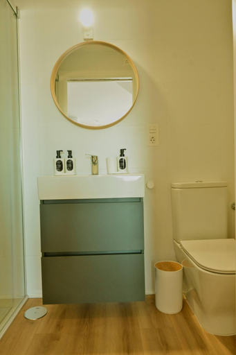 Bathroom 3, Arco da Vella apartamentos, Pontevedra