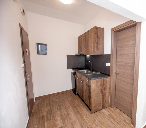 Others 5, Villa Paschalis, Central Macedonia