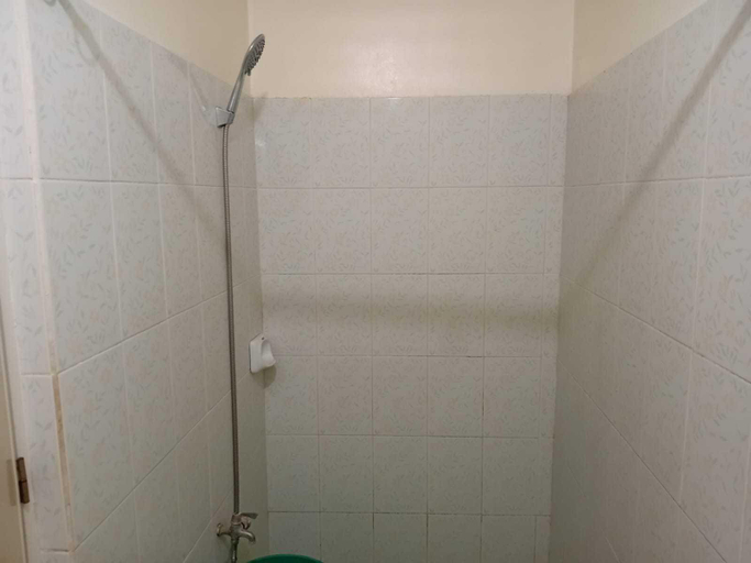 Bathroom 4, Hotel O Leonor Beach and Resort, Lemery
