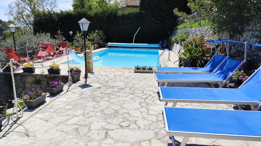 Sport & Beauty 2, Mas des Buscades, Alpes-Maritimes