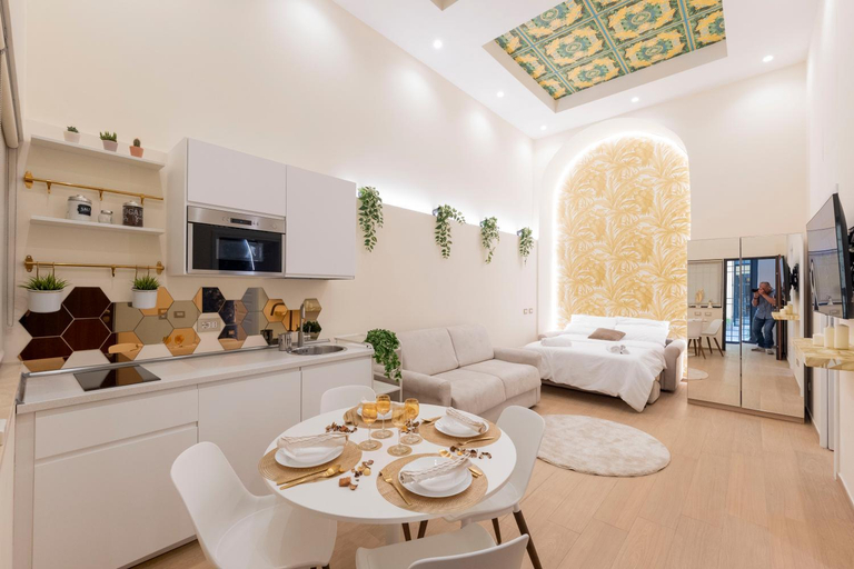 Others 5, Colosseo Romantic Suite, Roma