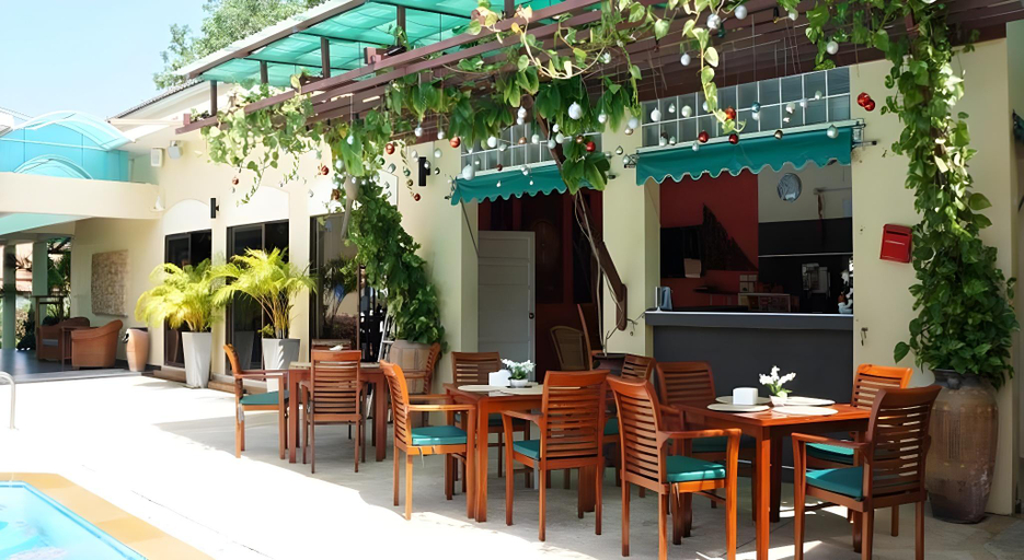 Food & Drinks 5, Mae Rampung Beach House V.I.P Pool Villa, Muang Rayong