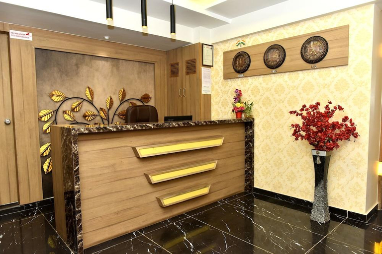 Others 5, The Castle Crown - Hotel Royal Square, Gandhinagar