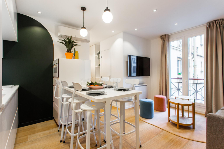 Others 5, Stunning apartment - 2BR/6P - Ste Marguerite, Paris