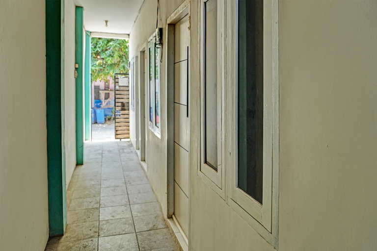 Public Area 1, OYO Life 92684 Kost Mutiara Nirwana, Karawang