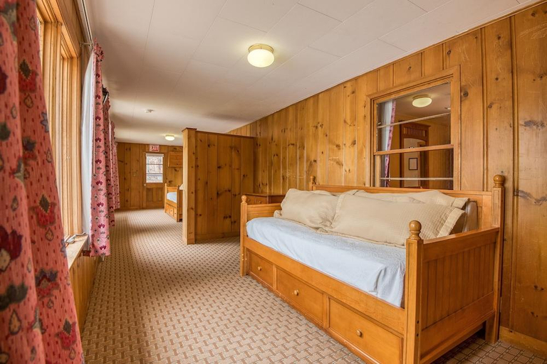 Bedroom 2, Purity Spring Resort, Carroll