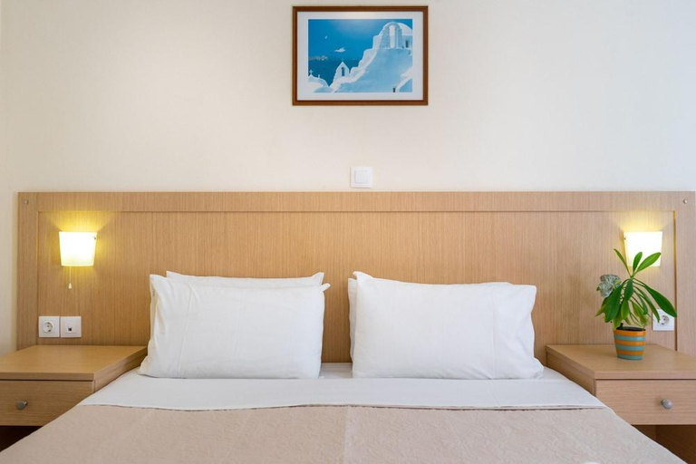 Bedroom 2, Thalassi Hotel, Crete