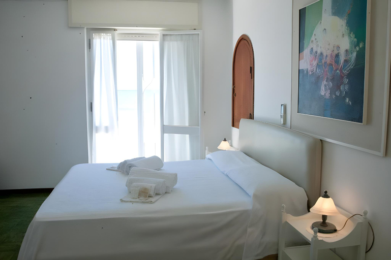 Bedroom 3, Hotel Ristorante Maga Circe, Latina
