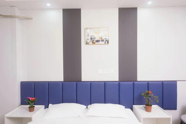 Bedroom 3, Lan Tian Hotel, Yongzhou