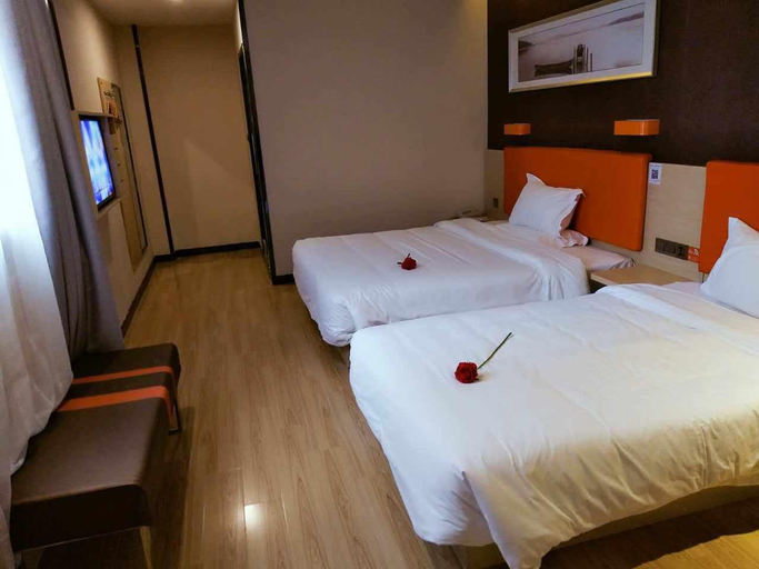Bedroom 2, 7 Days Premium·Tangshan People's Hospital, Tangshan