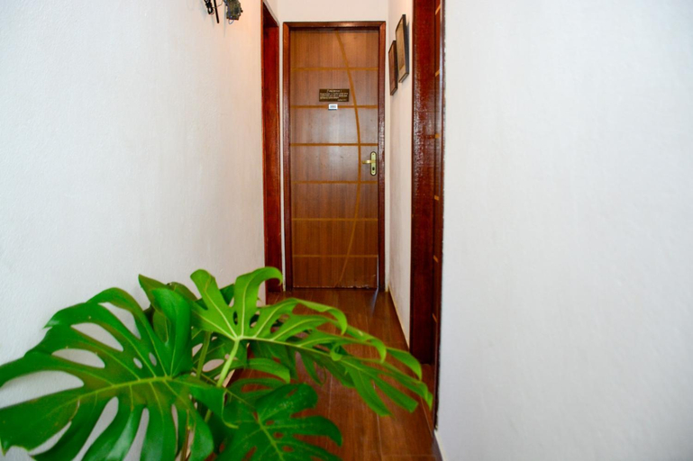 Others 5, Suites Mathias 101, Valencia