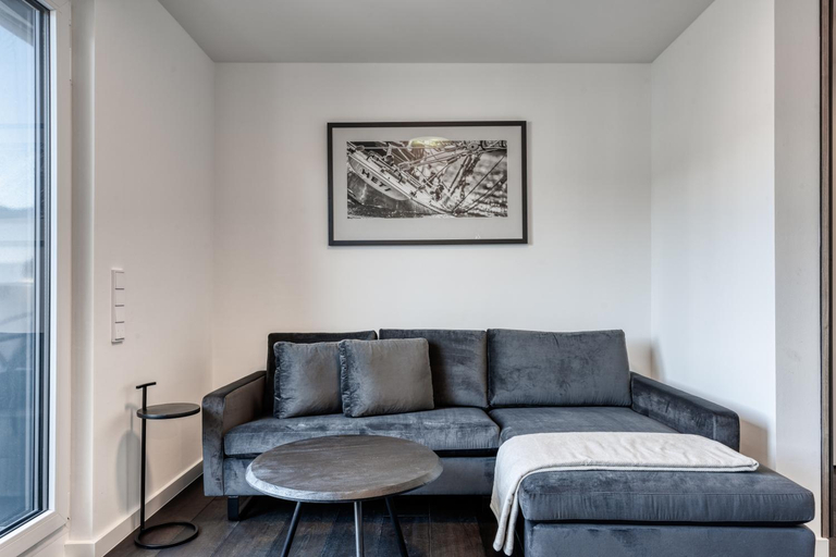 Others 4, Haus Noena, Aurich