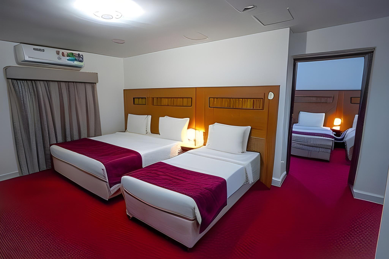 Bedroom 4, Al Karnak Hotel LLC, Dubai