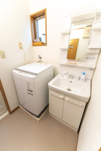 Bathroom 3, Guest House Kubo Homes Matsu, Osaka