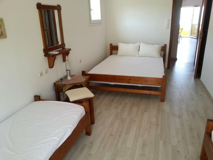 Bedroom 2, Orange Fodele, Crete