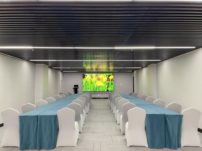 Business Facilities