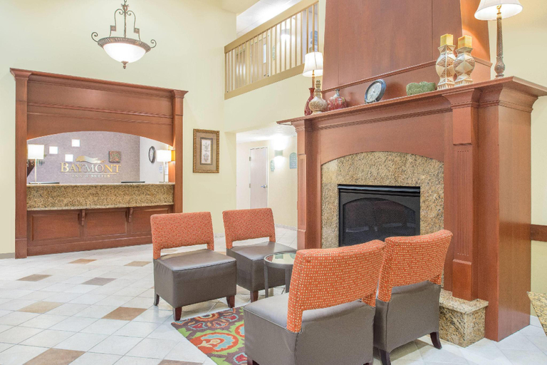 Public Area 2, Baymont by Wyndham Litchfield, Montgomery