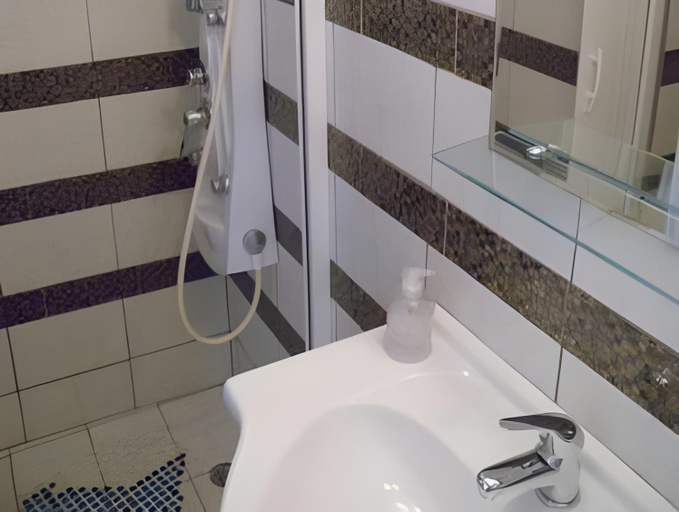 Bathroom 3, Apollon Rooms, South Aegean