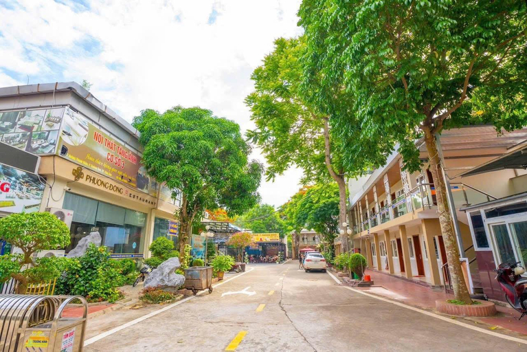 Others 2, Phuong Đong Hotel, Sầm Sơn