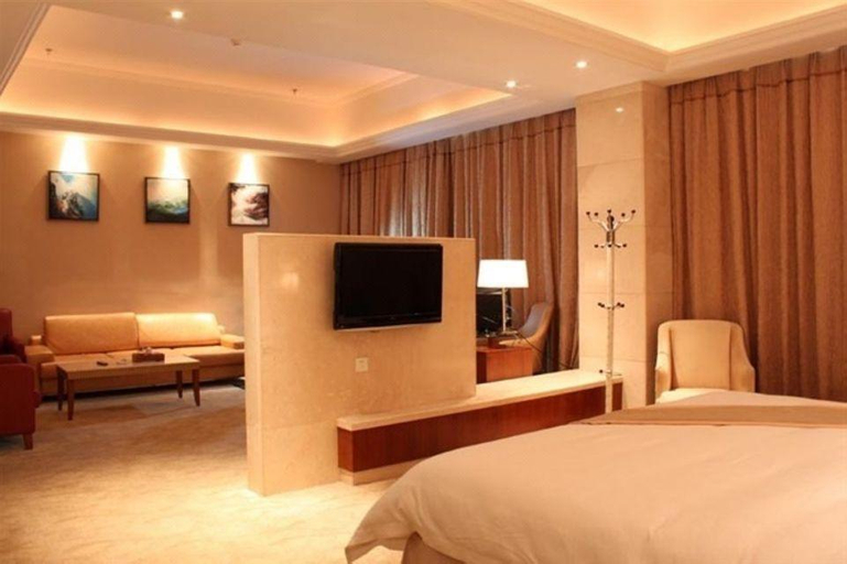 Bedroom 2, Regency Hotel, Dongguan