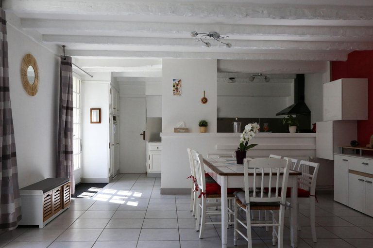 Others 4, Le relais d'Eugénie: maison d'hôtes en forêt d'Orléans, Loiret