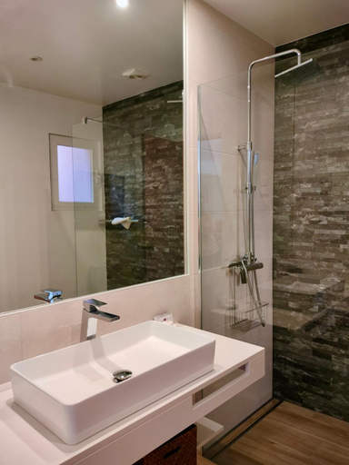 Bathroom 3, Apartamentos Turisticos Buganvilia, Lagos