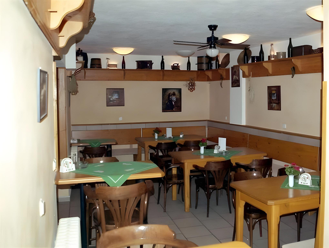 Food & Drinks 4, Penzion U Trebonskeho kola, Jindřichův Hradec