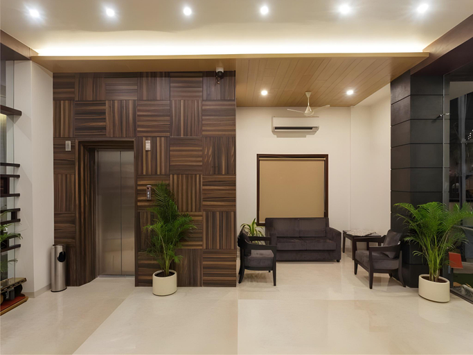Public Area 2, Hotel Chaitali, Kolhapur