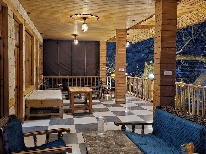 Public Area 3, Tirthan Villa Resort, Kullu