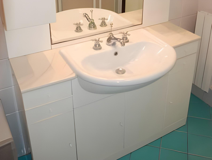 Bathroom 3, Belvedere Residenza Mediterranea, Livorno