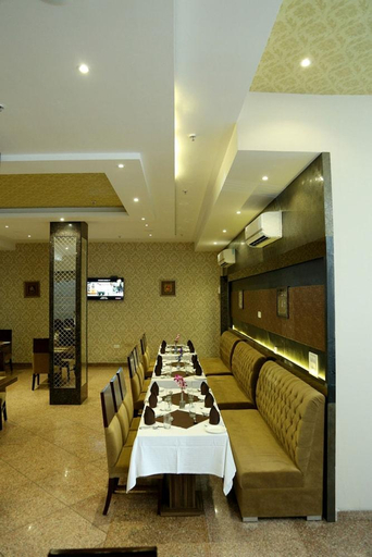 Food & Drinks 4, Hotel The Royal Bharti, Mathura