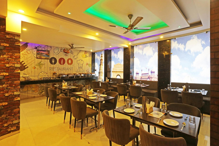 Food & Drinks 4, Hotel Smart Signature, Delhi