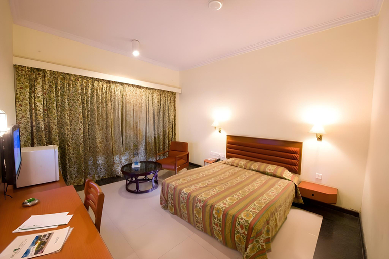 Bedroom, Nala Hotels - Namakkal, Namakkal