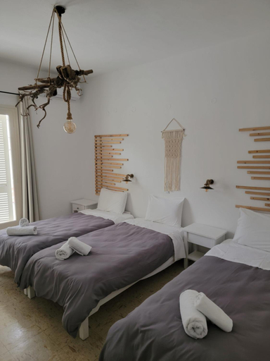 Others 3, Gioula's Residence, Thessaly