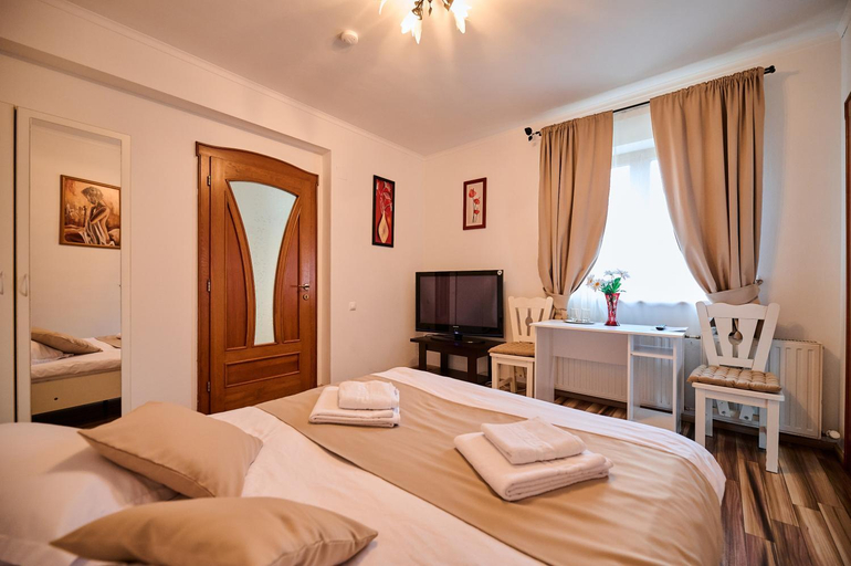 Others 5, Pensiunea Kenza, Targu Mures